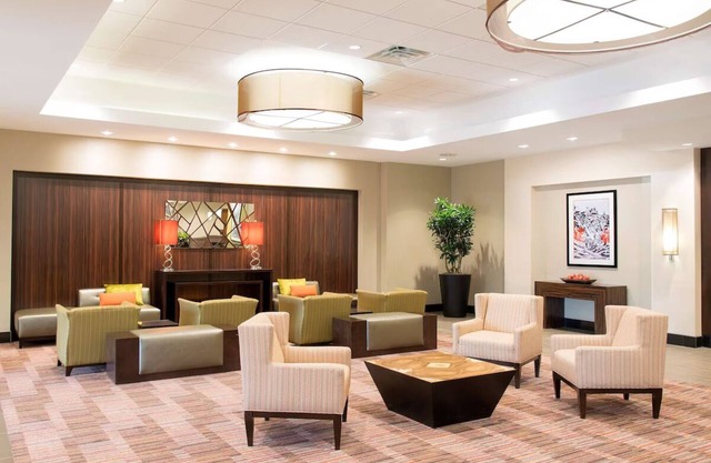 2 Comfortable Rooms w/Family Amenities, Pool Access & Free Airport Shuttle