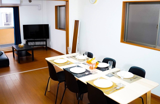[2 minutes from Station] 10 minutes to USJ Solaniwa Onsen Namba Umeda!