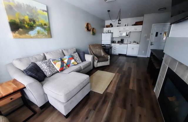 231 - One Bedroom Condo Suite w/Water Views from Balcony