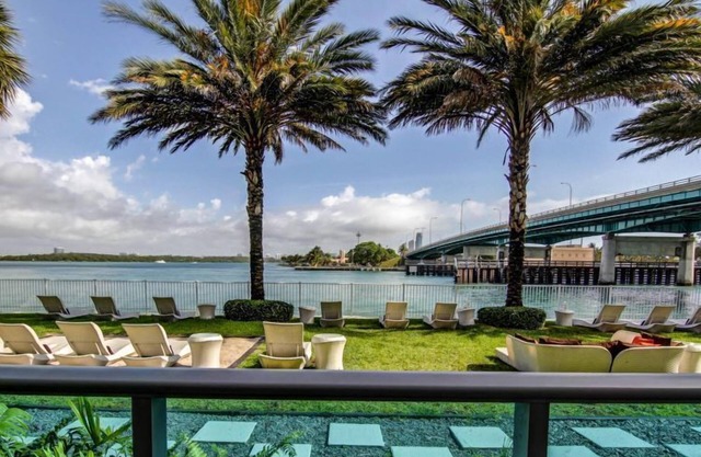 2Bedroom-2Bathroom Canal Front with Terrace. Walk to Bal Harbour Beach