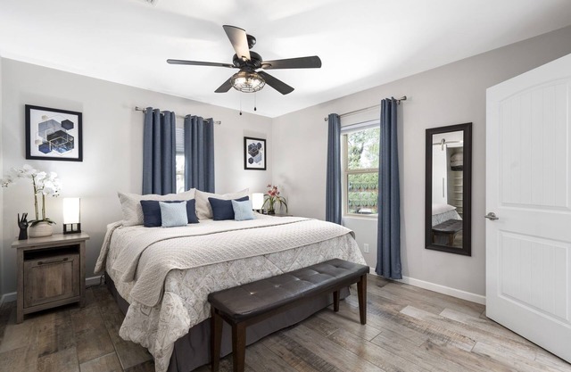 2br/2bath/washer/dryer HGTV inspired show home