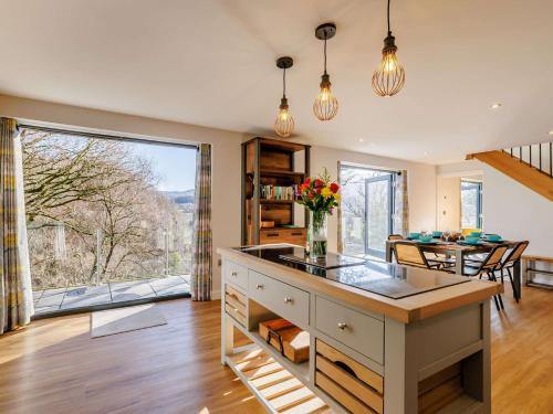 3 Bed in Dolgellau 90805