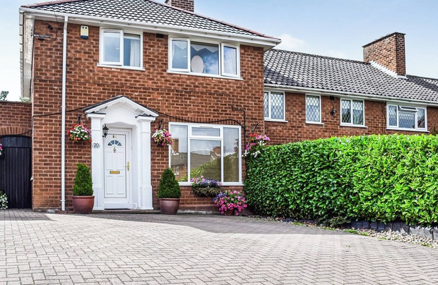 3 bedroom accommodation in Sutton Coldfield
