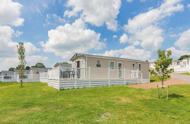 3 bedroom accommodation in Nr St Austell