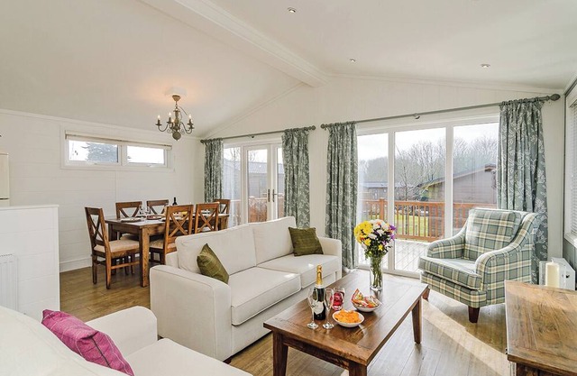 3 bedroom accommodation in Canterbury