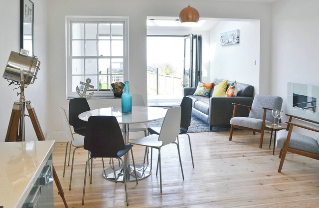 3 bedroom accommodation in Swalecliffe, near Whitstable