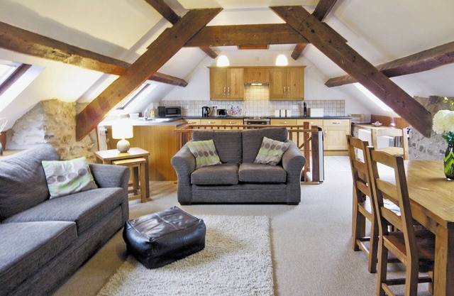 3 bedroom accommodation in Llanllyfni, near Caernarfon