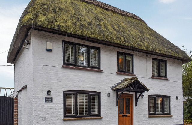 3 bedroom accommodation in Ringwood