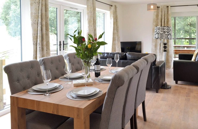 3 bedroom accommodation in Blacknest, near Alton