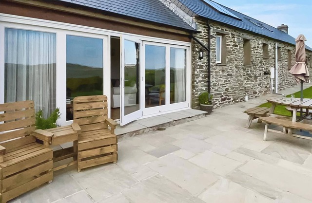 3 bedroom accommodation in Abercych, near Cardigan