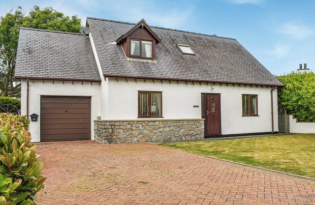 3 bedroom accommodation in Bethel