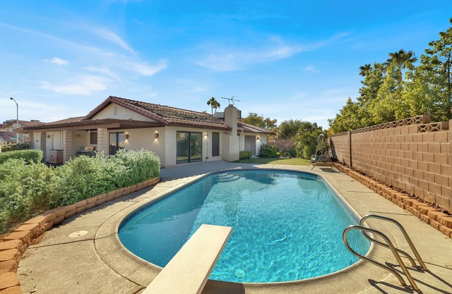 3-bedroom Artist Oasis in the HeART of Las Vegas
