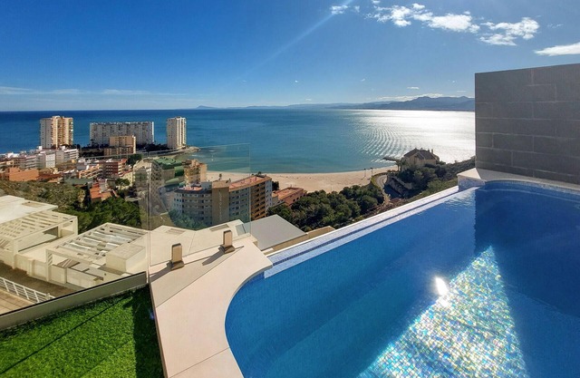 3 bedroom beautiful home in Cullera