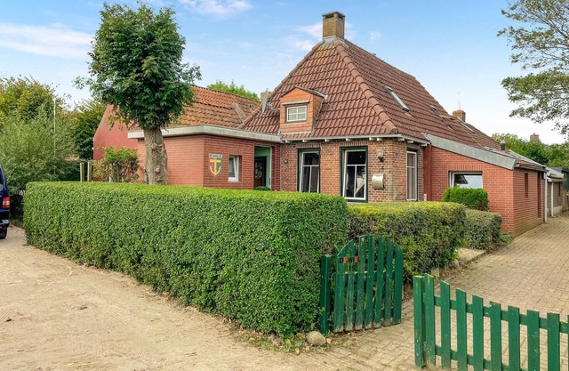 3 bedroom gorgeous home in Moddergat