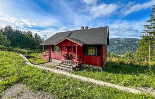 3 Bedroom Stunning Home In Sør-Fron