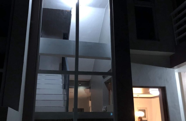3 BEDS/4 BATH BRAND NEW - 3 STORY TOWN HOME in BACOOR