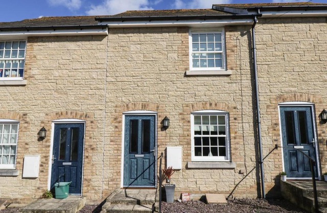 3 Old Post Office Mews
