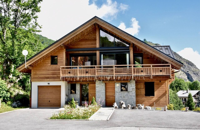 3 room apartment in a chalet
