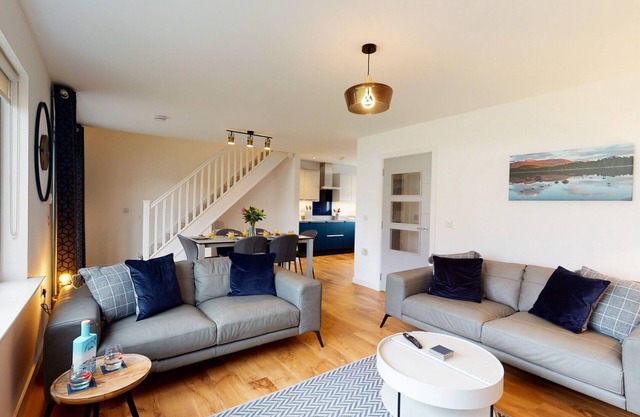 31 Caledonia Place - stylish Aviemore home