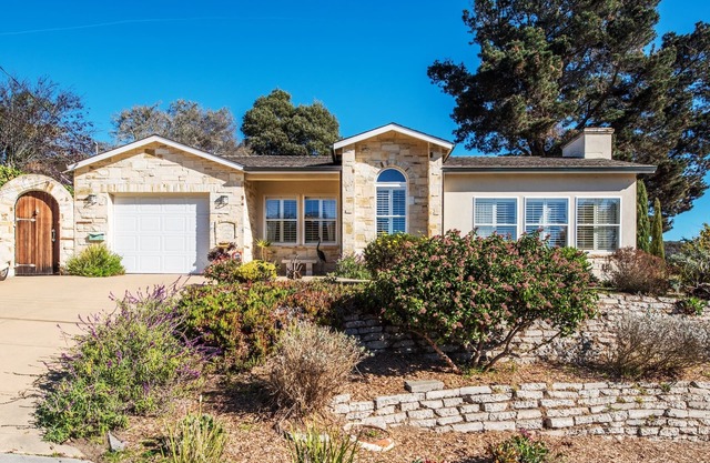 3485 Avalon by the Sea ~ Some Openings in August!