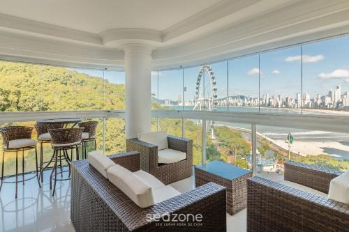 3BR Apt sea view & Ferris wheel BC BSD1501