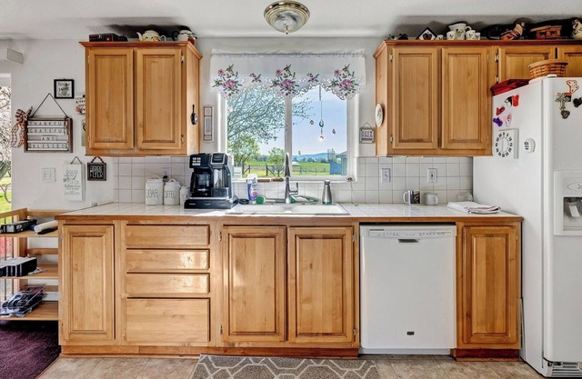 3BR Retreat in Prosser Perfect for Wine Lovers