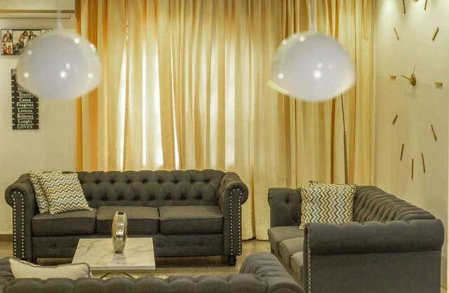 3D's Luxury Properties