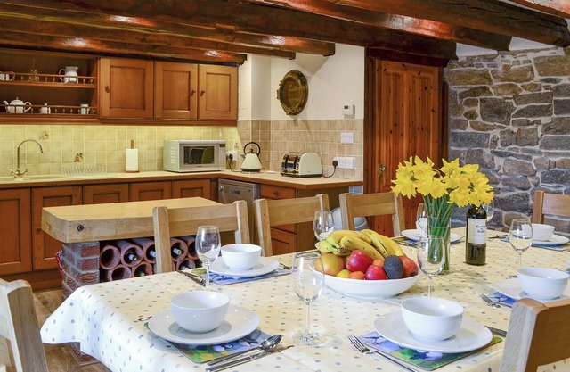 4 bedroom accommodation in Holy Island, near Berwick-upon-Tweed
