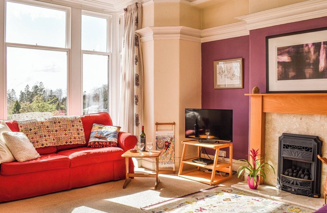 4 bedroom accommodation in Grange-over-Sands