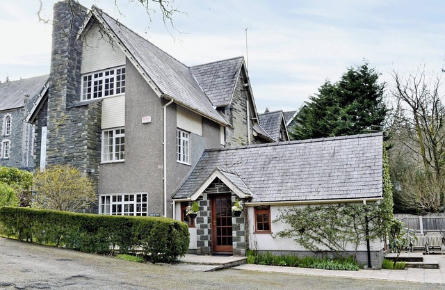 4 bedroom accommodation in Betws-y-Coed