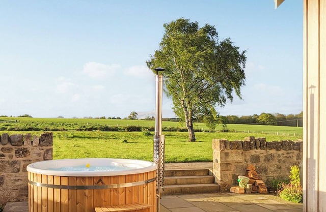 4 bedroom accommodation in Pencaitland, near Tranent