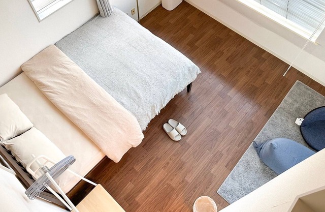4 mins to Shinjuku by train｜Up to 6 guests｜Newly renovated｜Loft