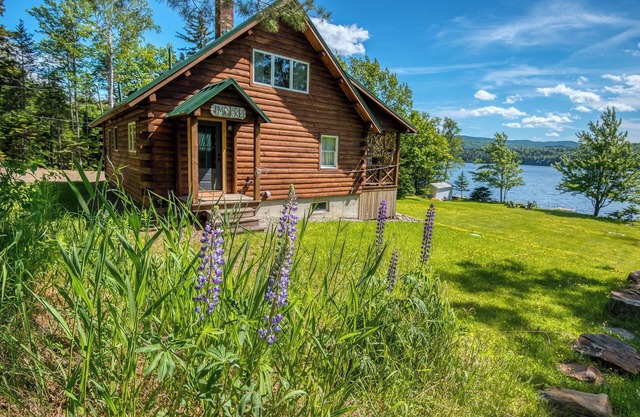 4 Raymond Road - Direct waterfront right on Beaver Mountain Lake!