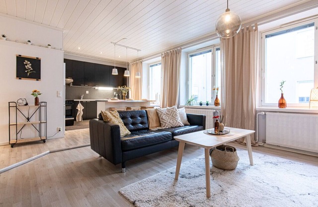46m2 large studio apartment with fantastic location in downtown