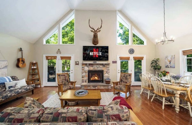 4BDRM * Games * Family Frndly* Fire Pit * Masthope