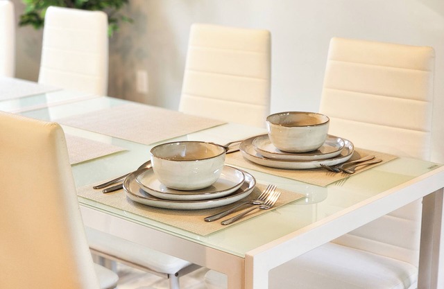 4BR/2.5BA Newly Built Luxury, Close to The Down Town