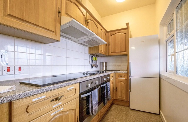 5 bedroom accommodation in Blaenau Ffestiniog