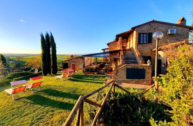 5 Bedroom Private vacation home in Umbria
