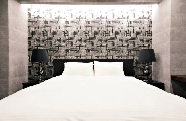 5 minutes walk from Shibaurafuto Station Queen be/Minato-ku Tokyo