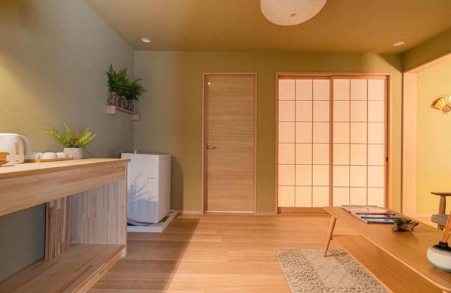 5 minutes walk from JR Osaka Loop Line station 2 - a loan/Osaka Ōsaka