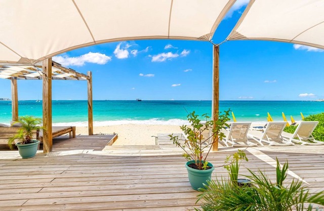 5 star luxury on the beach