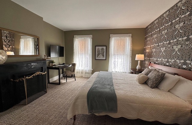 50 Lincoln Short North B&B