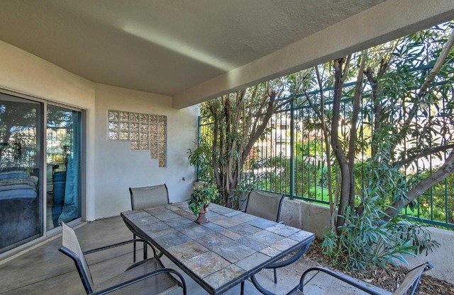 6 Mi to Downtown Condo with Patio in Tempe!