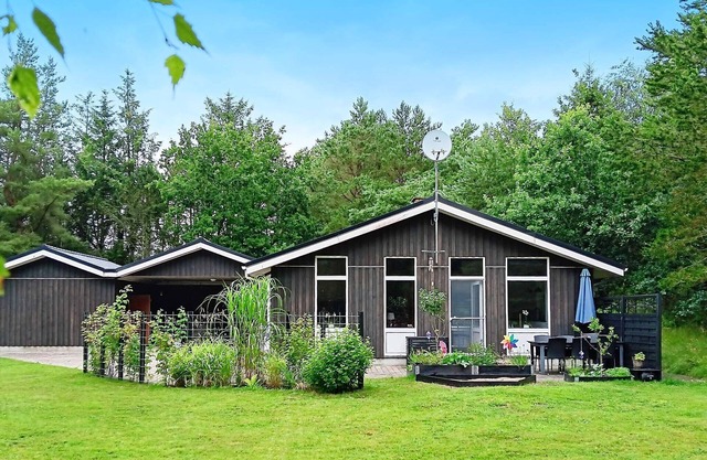 6 person holiday home in Sæby-By Traum