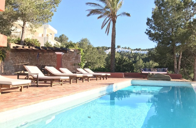 7 bedrooms, 7 bathrooms, infinity private pool - best views of Ibiza, Can Avy