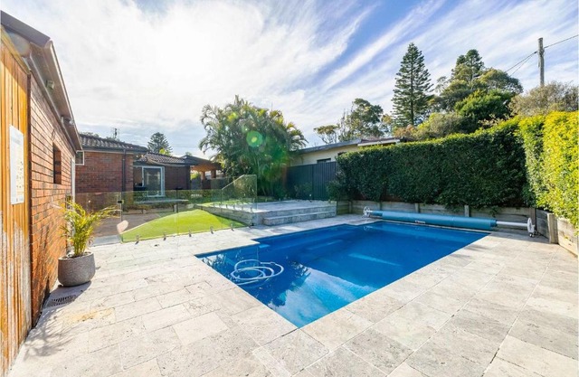 70 Pacific Avenue - Saltwater Pool, Air Con and Wi-Fi