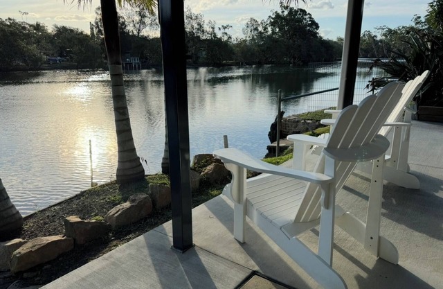 9 at the Marina - Holiday House