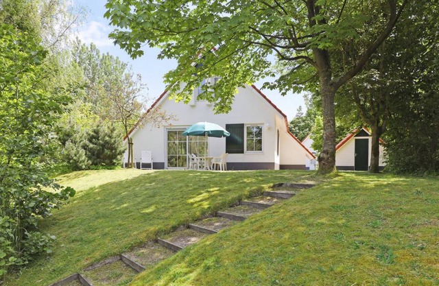 90 m² Bungalow ∙ 2 bedrooms ∙ 4 guests