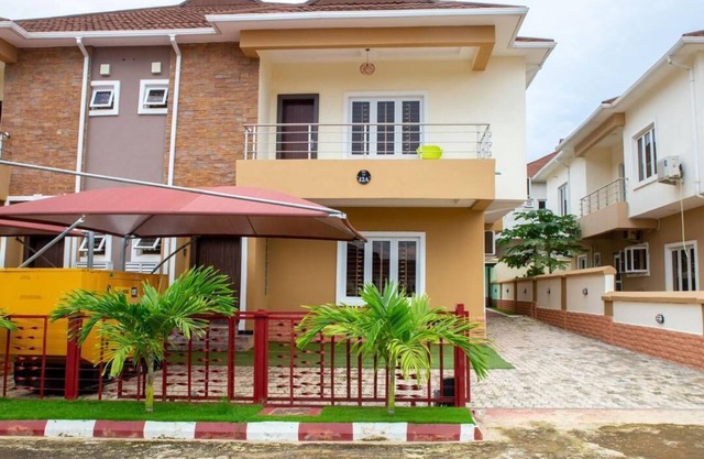 A 4 bedroom duplex suitable for a lovely family