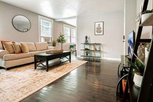 A brick's throw away to Sally's!